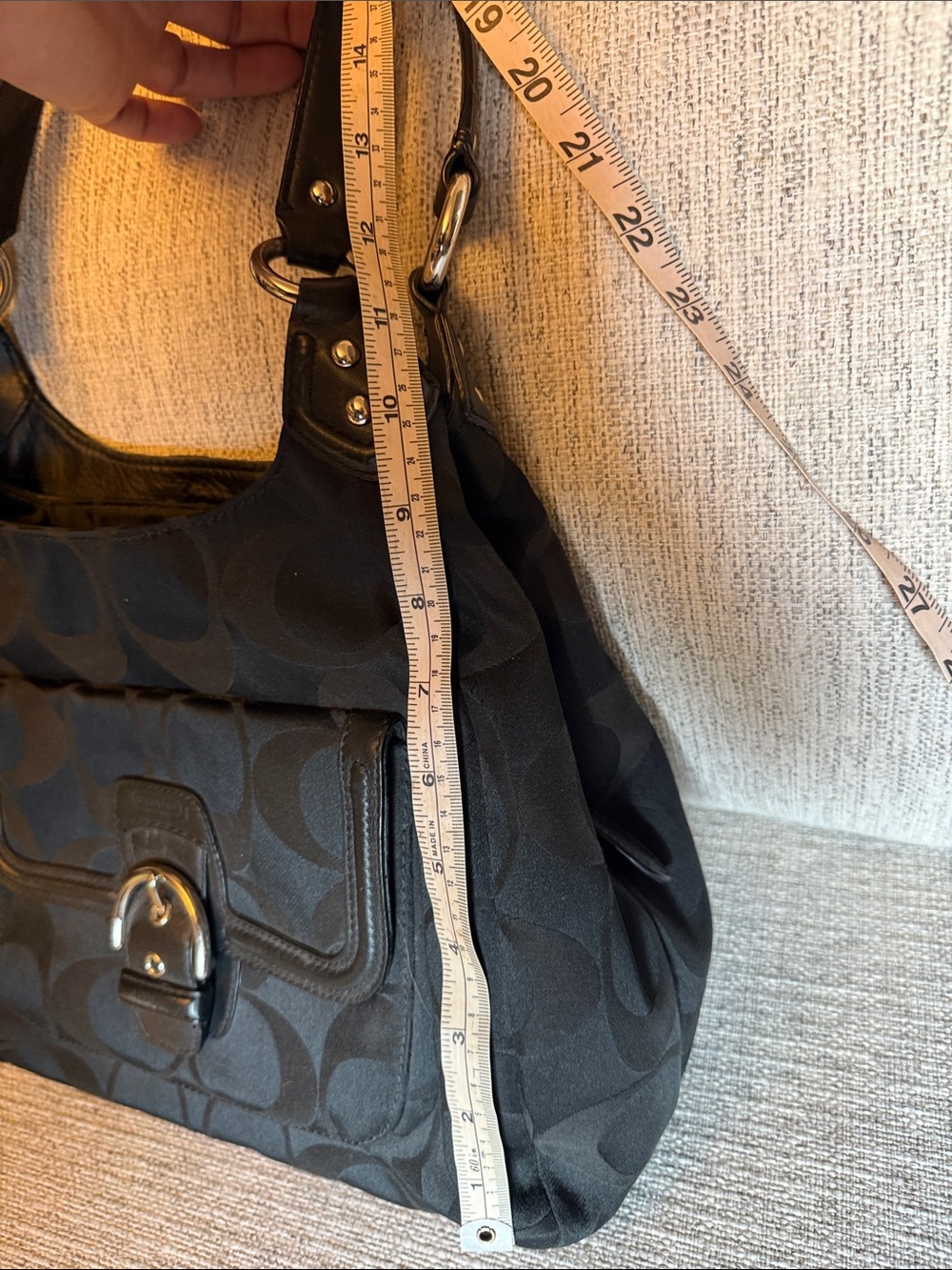 Y2K Coach Black Signature C Hobo Shoulder Bag Buckle F20742 - Picture 11 of 12